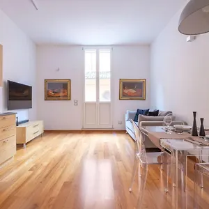  Apartment D'azeglio & Galluzzi Italien